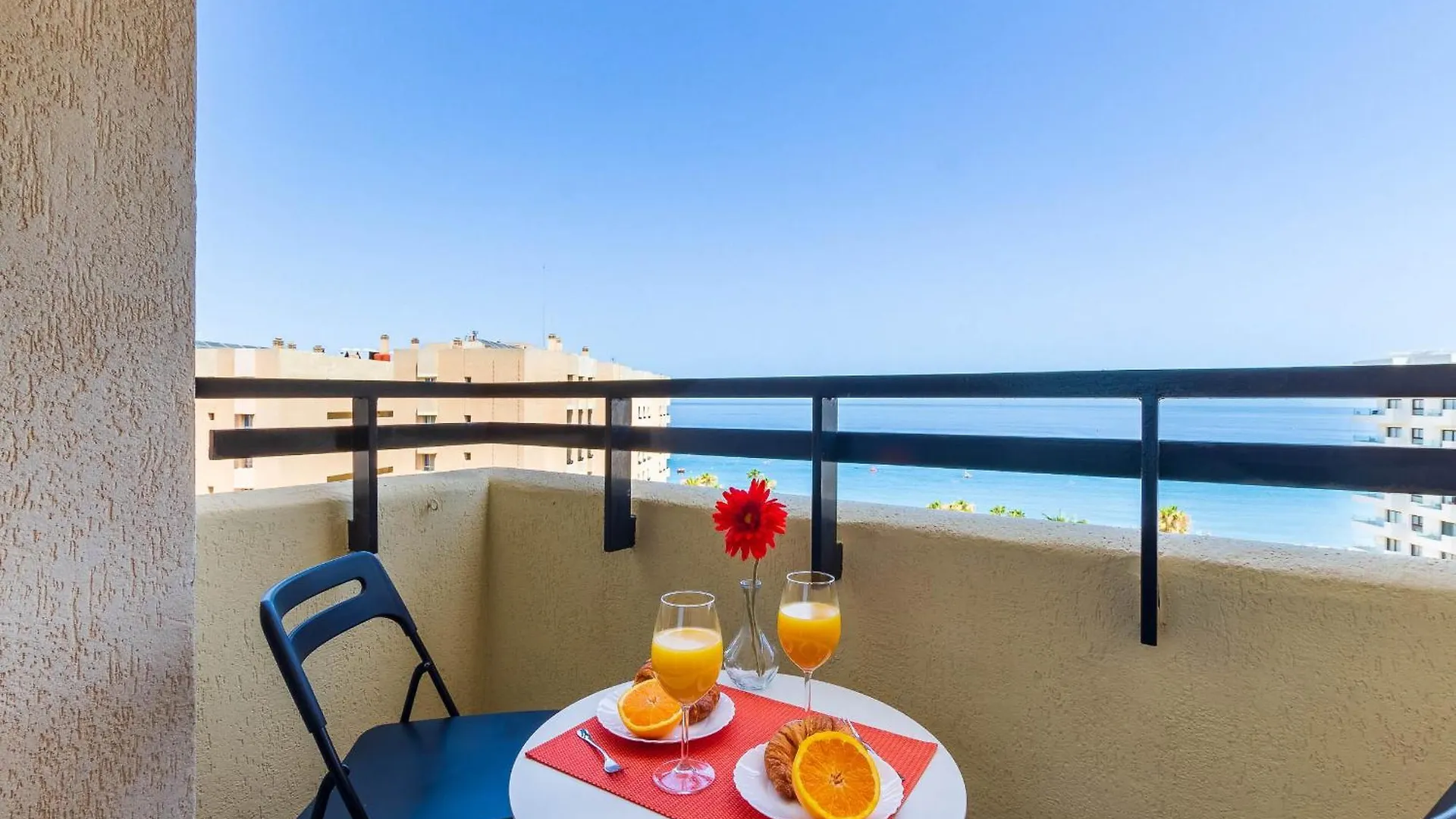 Sol 39 By Ivi Real Estate Apartment Torremolinos