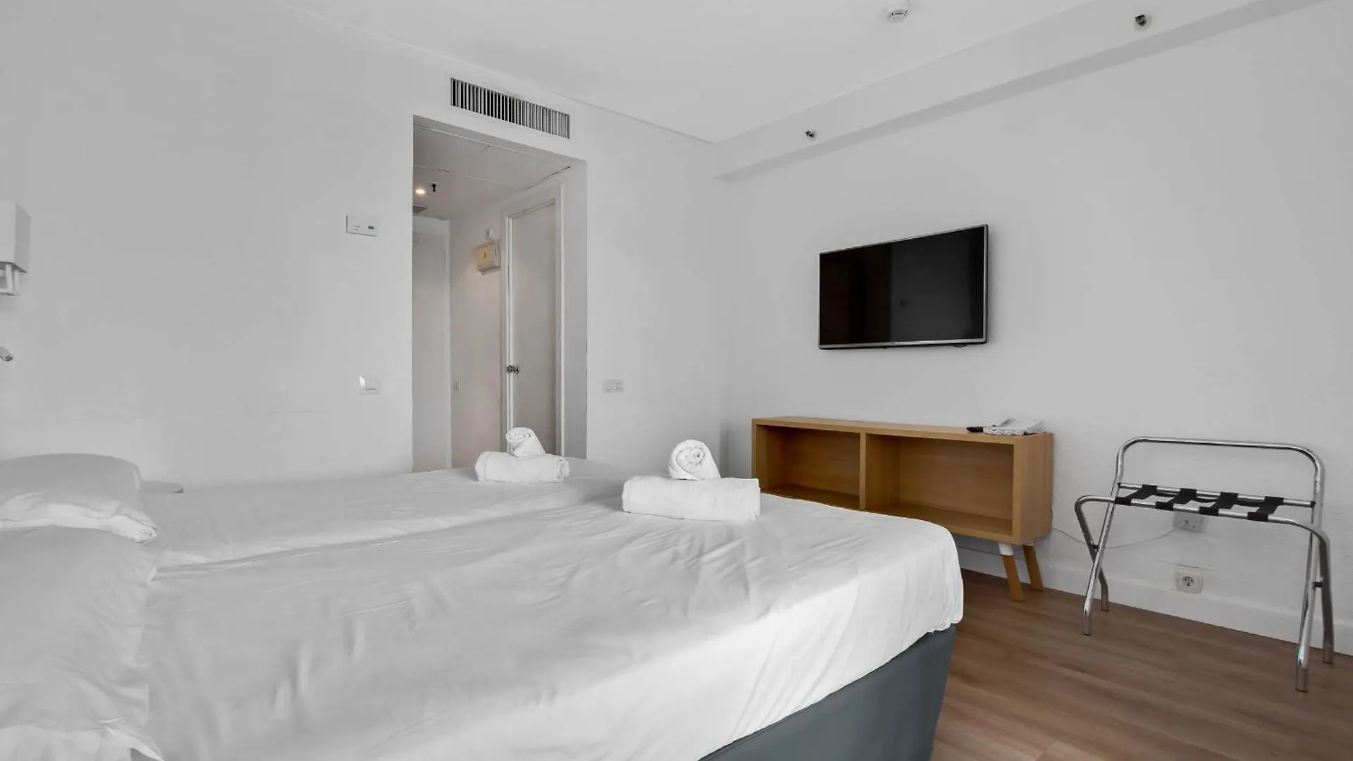Sol 39 By Ivi Real Estate Apartment Torremolinos